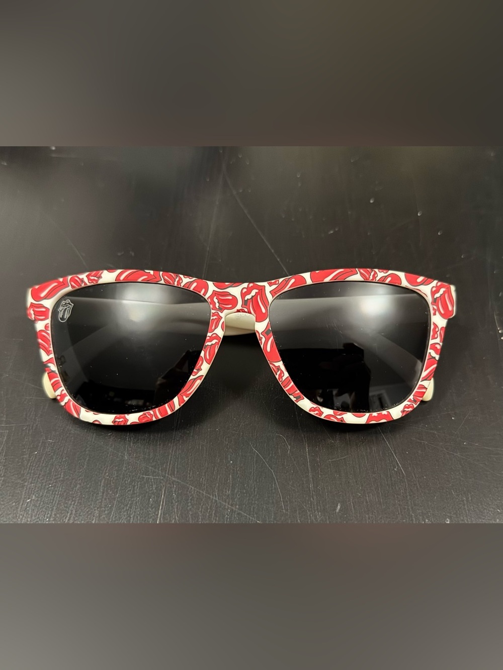 goodr Rolling Stones “Cold English Blood Runs Hot”, sunglasses